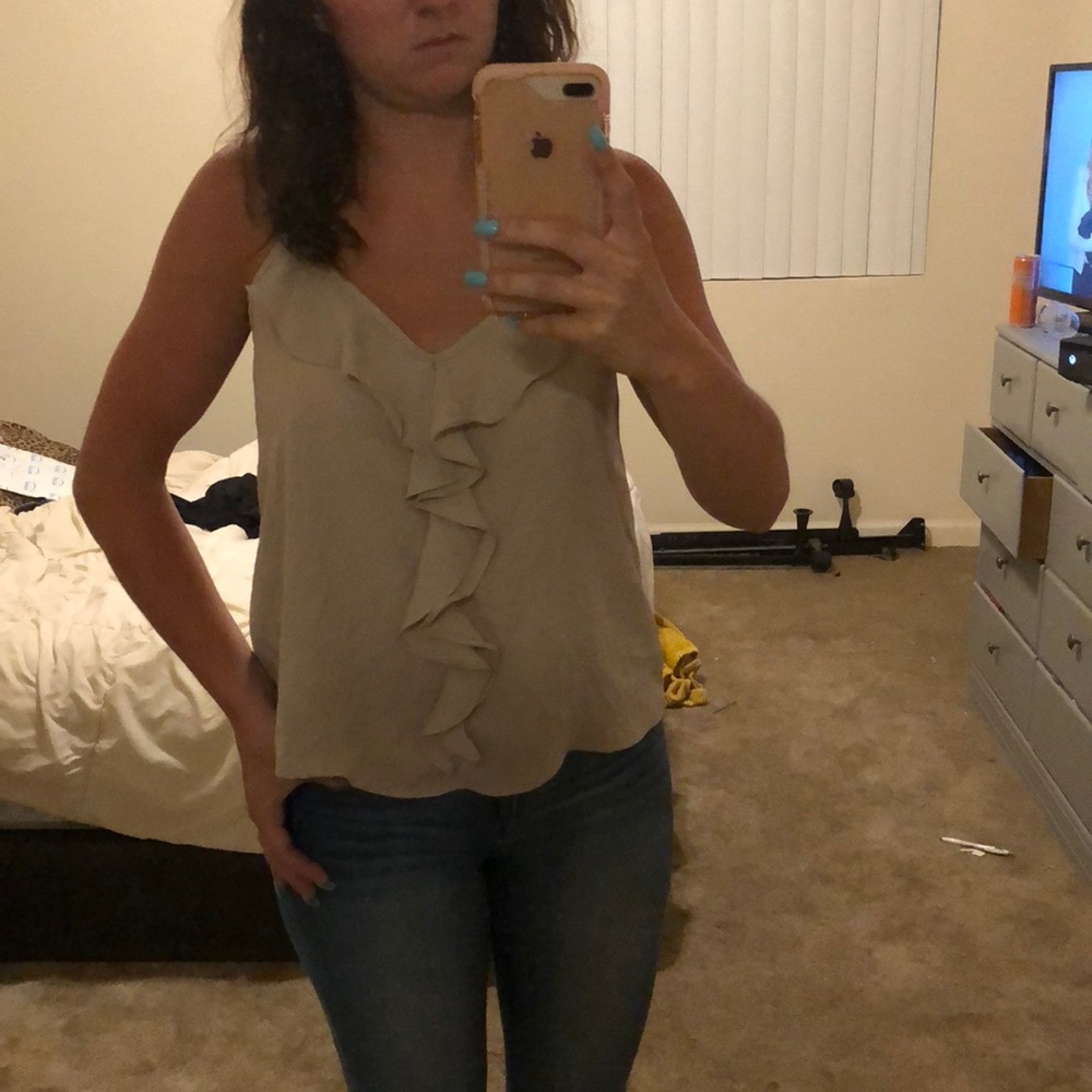 Tan ruffled tank!!
